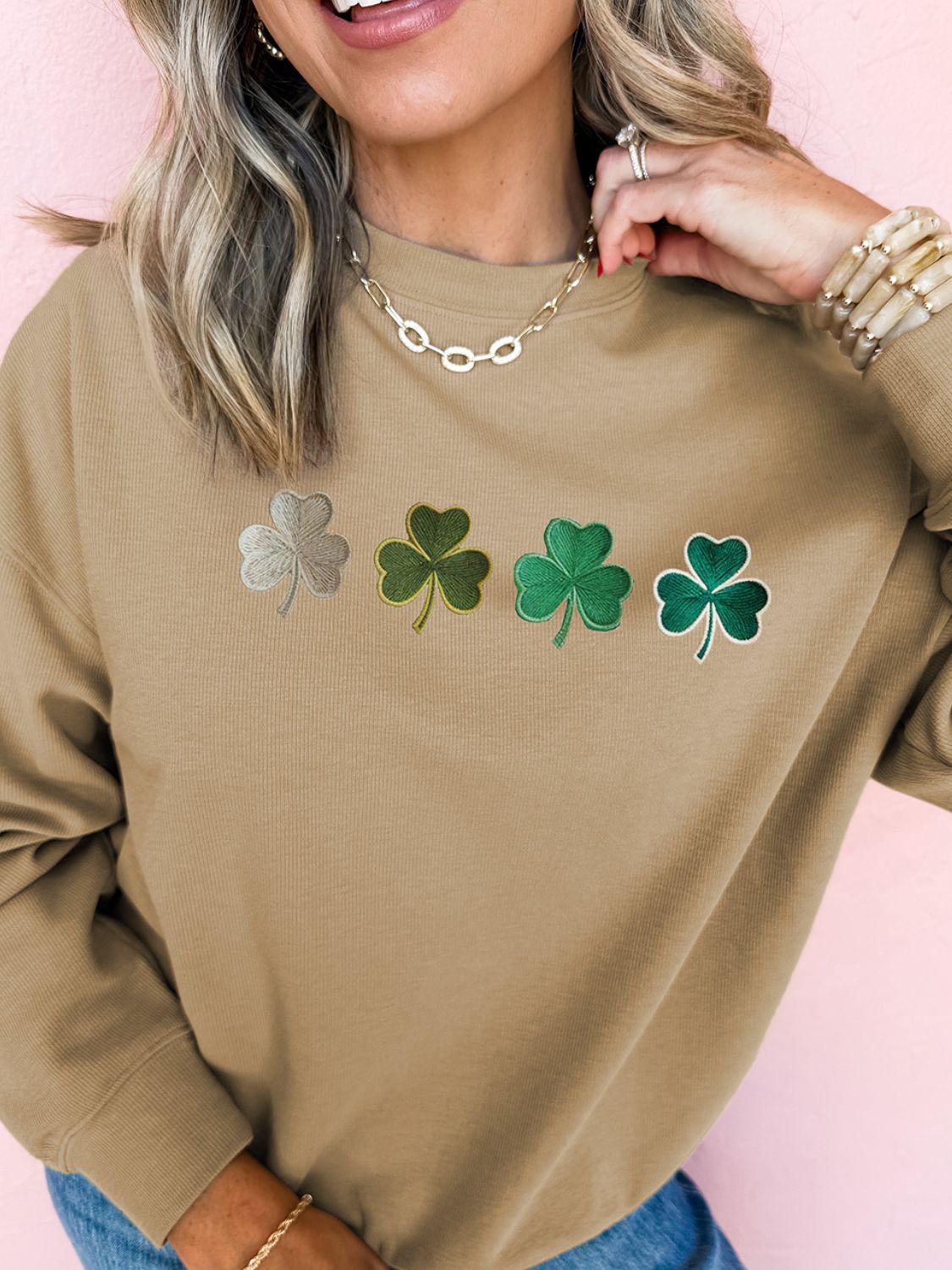 Embroidered Clover Pattern Round Neck Sweatshirt